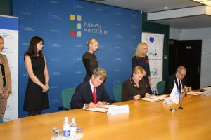 Vilniuje prasidėjo Finansų ministerijos kartu su Lietuvos banku ir Londono sičiu organizuota finansų technologijų (FinTech) tendencijoms ir perspektyvoms aptarti skirta konferencija. 
