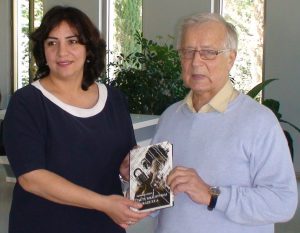 Kubos miesto „Memorialinio genocido komplekso“ direktorė Saida Abasova ir istorikas Algimantas Liekis. Slaptai.lt nuotr.