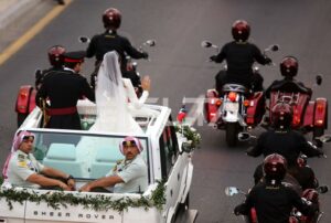 Jordanijos sosto įpėdinis princas Husseinas bin Abdullah ketvirtadienį susituokė su Saudo Arabijos architekte Rajwa Al Seif. EPA - ELTA fotografija