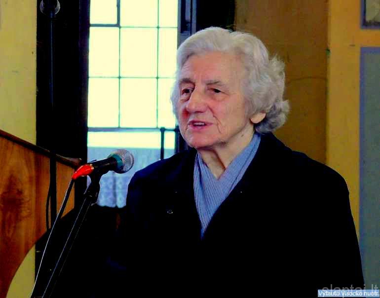 Kalba humanitarinių mokslų daktarė Petronėlė Česnulevičiūtė