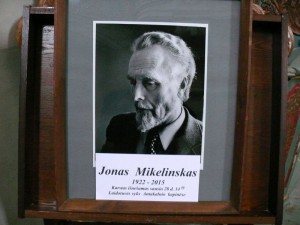 Rašytojo Jono Mikelinsko laidotuvės