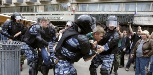 Rusijoje išvaikomas protesto mitingas (2)
