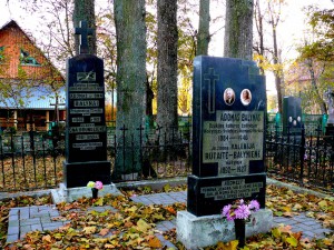 Rumbonių kapinėse