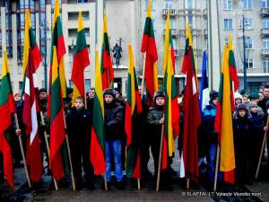 Vaikai Lietuvos Nepriklausomybės 20-mečio šventėje  
